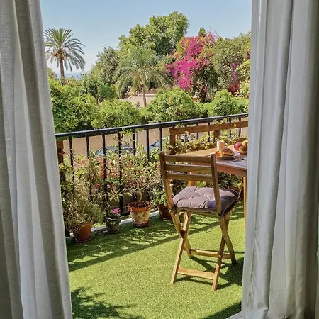 Palm House * Marbella